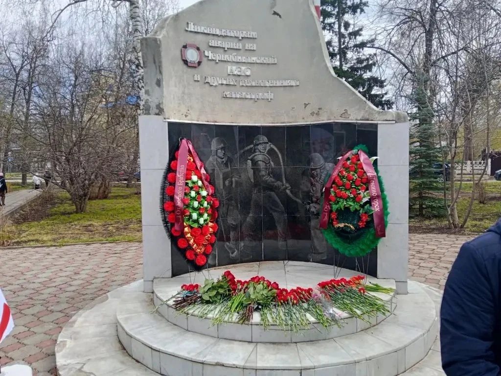 В Лениногорске почтили память ликвидаторов Чернобыльской катастрофы